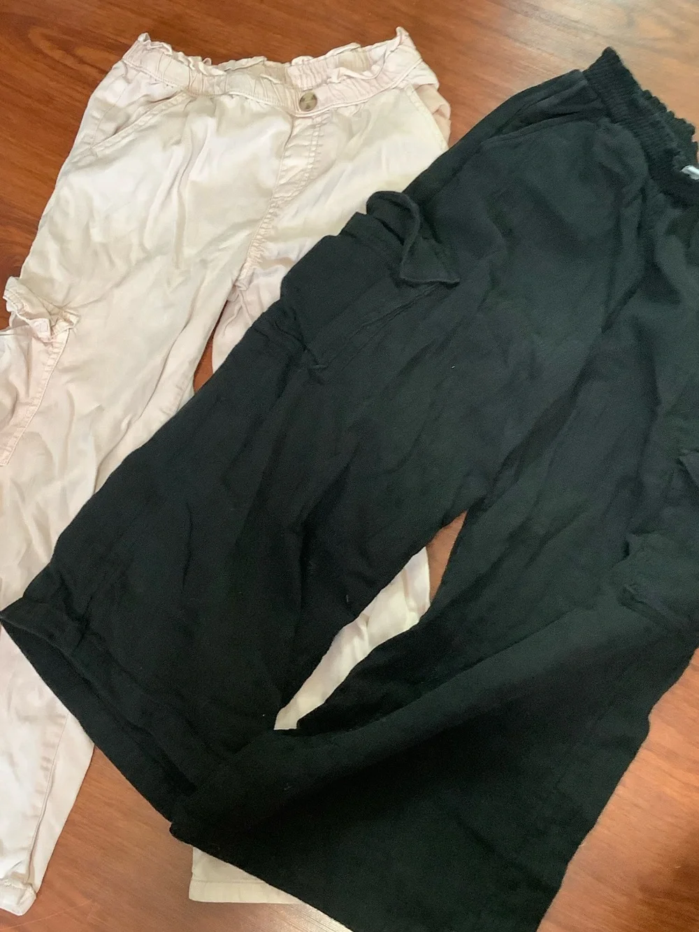 Old Navy Kids Cargo Pants in Black and Light Pink